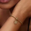 18th Celebration Dangle Charm, 14-karätig vergoldet 18th Celebration Dangle Charm, 14-karätig vergoldet