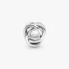 April Clear Eternity Circle Charm aus Sterlingsilber April Clear Eternity Circle Charm aus Sterlingsilber