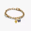 Armband mit goldenem Schmetterlings- und Herz-Charm, 3er-Set Armband mit goldenem Schmetterlings- und Herz-Charm, 3er-Set