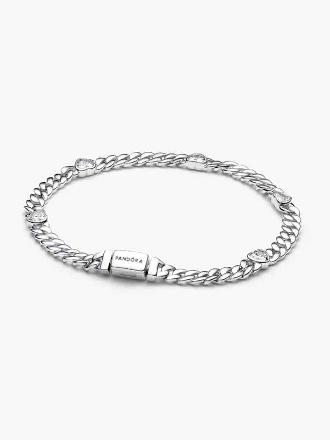Armband mit Herz-Cuban-Kette aus Sterlingsilber Armband mit Herz-Cuban-Kette aus Sterlingsilber