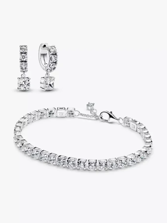 Auffälliges, funkelndes Tennis-Armband- und Ohrring-Set (2er-Set) Auffälliges, funkelndes Tennis-Armband- und Ohrring-Set (2er-Set)
