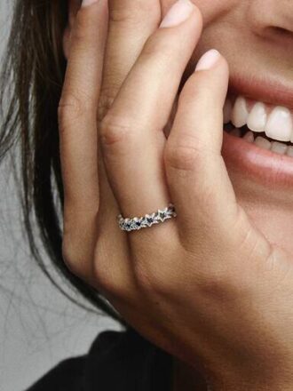 Band of Asymmetric Stars Ring – Sterlingsilber