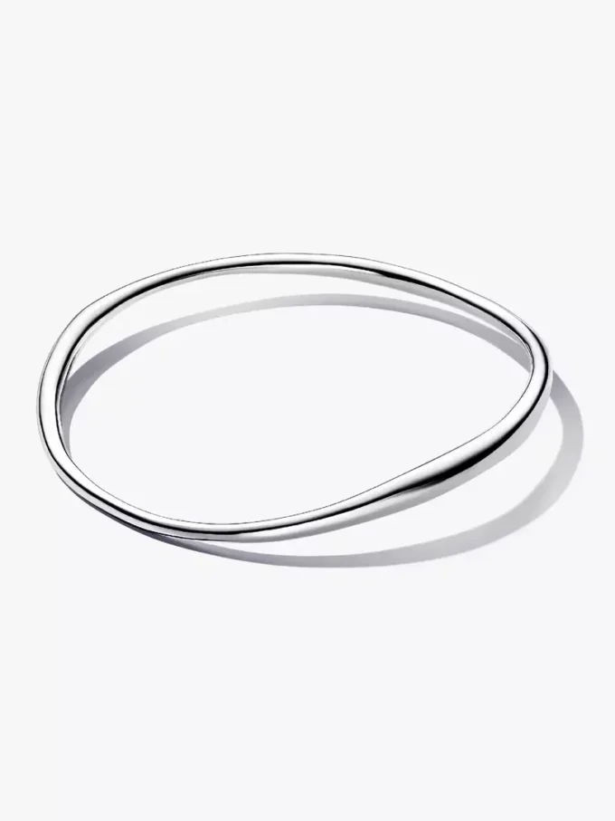 Bangle aus Sterlingsilber in organischer Form Bangle aus Sterlingsilber in organischer Form