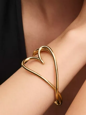Bangle in organischer Herzform, 14-karätig vergoldet