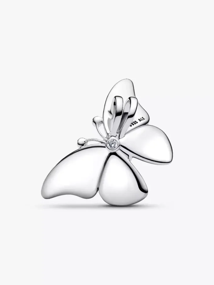Überdimensionaler Schmetterlings-Charm aus Sterlingsilber Überdimensionaler Schmetterlings-Charm aus Sterlingsilber
