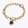 Blaues, gravierbares Mini-Medaillon-Charm, 14-karätig vergoldet Blaues, gravierbares Mini-Medaillon-Charm, 14-karätig vergoldet