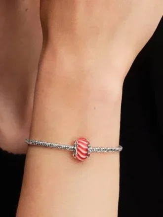 Bonbon-Charm aus Murano Glass – Sterlingsilber Bonbon-Charm aus Murano Glass – Sterlingsilber