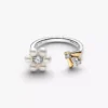 Bridgerton-Biene & behandelte Süßwasser-Zuchtperle in Blumenform, offener Ring aus Sterlingsilber, 14 Karat vergoldet Bridgerton-Biene & behandelte Süßwasser-Zuchtperle in Blumenform, offener Ring aus Sterlingsilber, 14 Karat vergoldet
