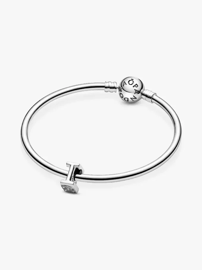 Buchstabe i Alphabet-Charm aus Sterlingsilber