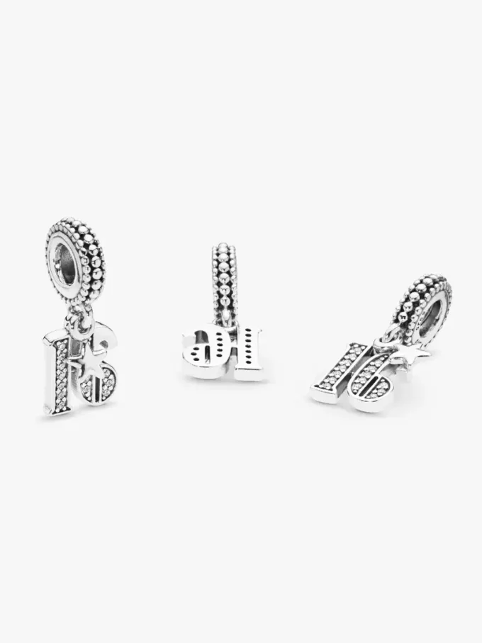 Charm „16th Celebration“ aus Sterlingsilber Charm „16th Celebration“ aus Sterlingsilber
