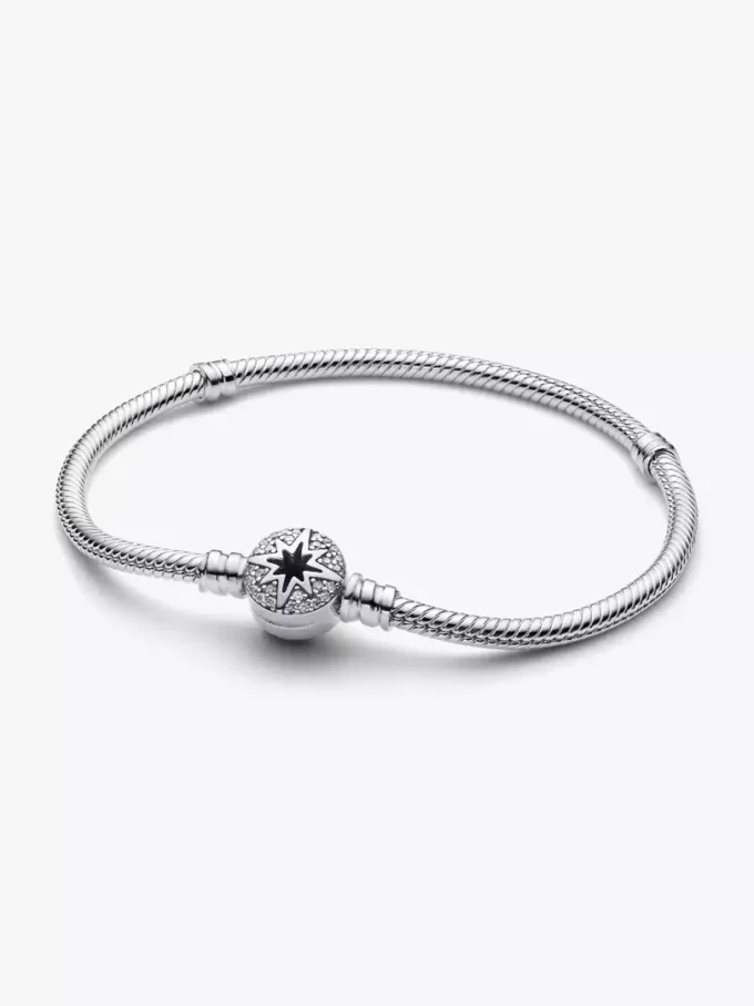Sterling-Silber-Armband mit Snake Chain und Nordstern-Verschluss Sterling-Silber-Armband mit Snake Chain und Nordstern-Verschluss