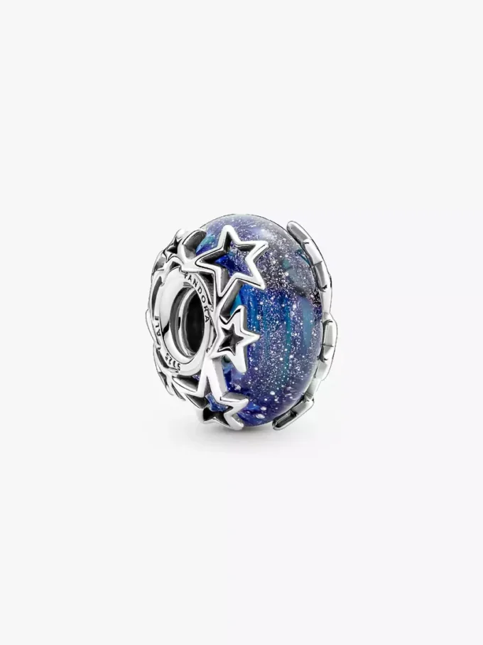 Charm „Galaxy Blue & Star Murano“ aus Sterlingsilber Charm „Galaxy Blue & Star Murano“ aus Sterlingsilber