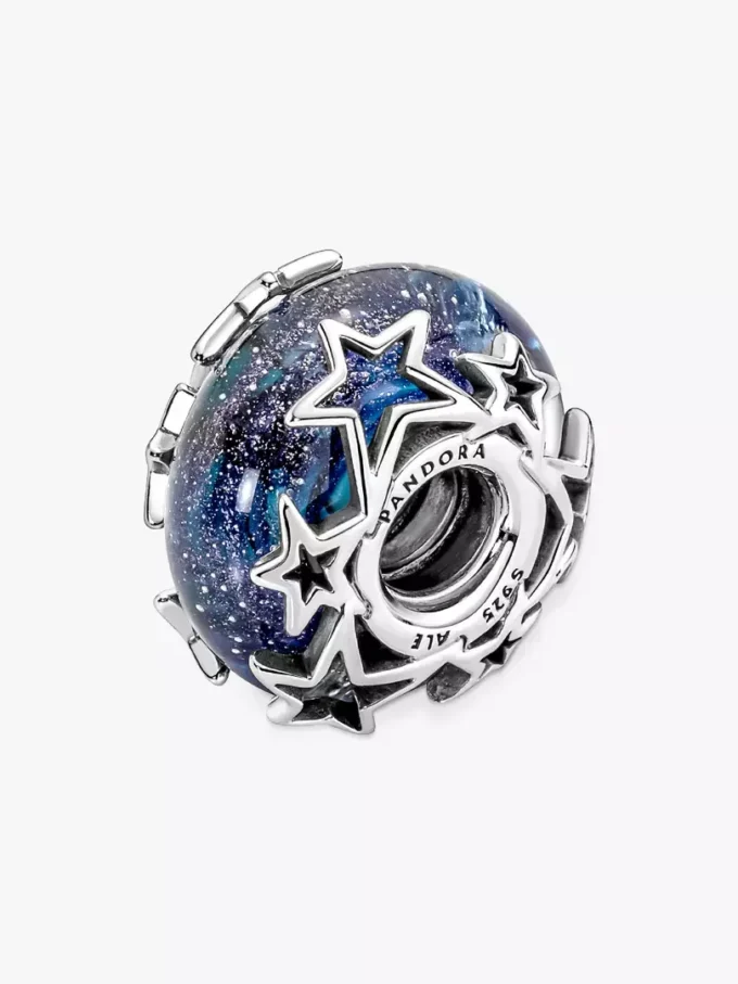 Charm „Galaxy Blue & Star Murano“ aus Sterlingsilber Charm „Galaxy Blue & Star Murano“ aus Sterlingsilber