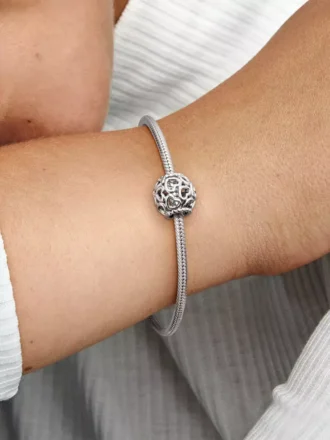 Charm „Hearts all over“ aus Sterlingsilber