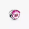 Charm „Rosa Stiefmütterchenblüte“ aus Sterlingsilber Charm „Rosa Stiefmütterchenblüte“ aus Sterlingsilber