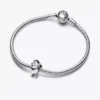 Charm „Skifahrender Pinguin“ aus Sterlingsilber Charm „Skifahrender Pinguin“ aus Sterlingsilber