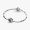 Charm „Sparkling Entwined Hearts“ aus Sterlingsilber Charm „Sparkling Entwined Hearts“ aus Sterlingsilber