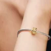Clip Charm mit geknoteten Herzen, 14 Karat vergoldet Clip Charm mit geknoteten Herzen, 14 Karat vergoldet