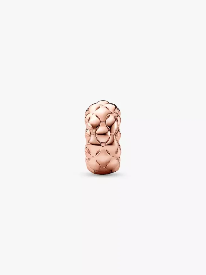 Clip Charm mit Nieten, 14 Karat Roségold-Beschichtung Clip Charm mit Nieten, 14 Karat Roségold-Beschichtung