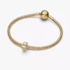 Clip Charm mit Steinen und Emaille, 14-karätig vergoldet Clip Charm mit Steinen und Emaille, 14-karätig vergoldet