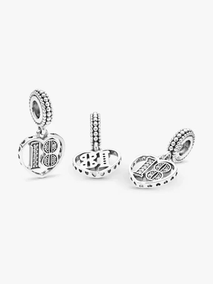Dangle Charm „18th Celebration“ aus Sterlingsilber Dangle Charm „18th Celebration“ aus Sterlingsilber