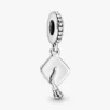 Dangle Charm „Absolventenkappe“ aus Sterlingsilber Dangle Charm „Absolventenkappe“ aus Sterlingsilber