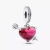 Dangle Charm aus Murano Glass mit rotem Herz und Pfeil, Sterlingsilber Dangle Charm aus Murano Glass mit rotem Herz und Pfeil, Sterlingsilber