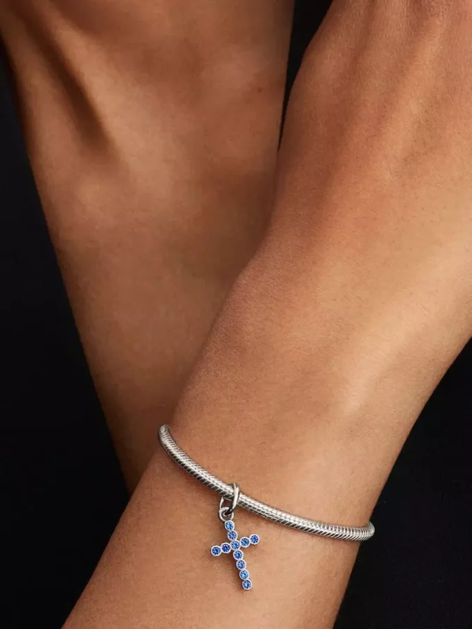 Dangle Charm aus Sterlingsilber Dangle Charm aus Sterlingsilber