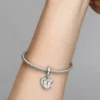 Dangle Charm „Cats & Hearts“ aus Sterlingsilber Dangle Charm „Cats & Hearts“ aus Sterlingsilber