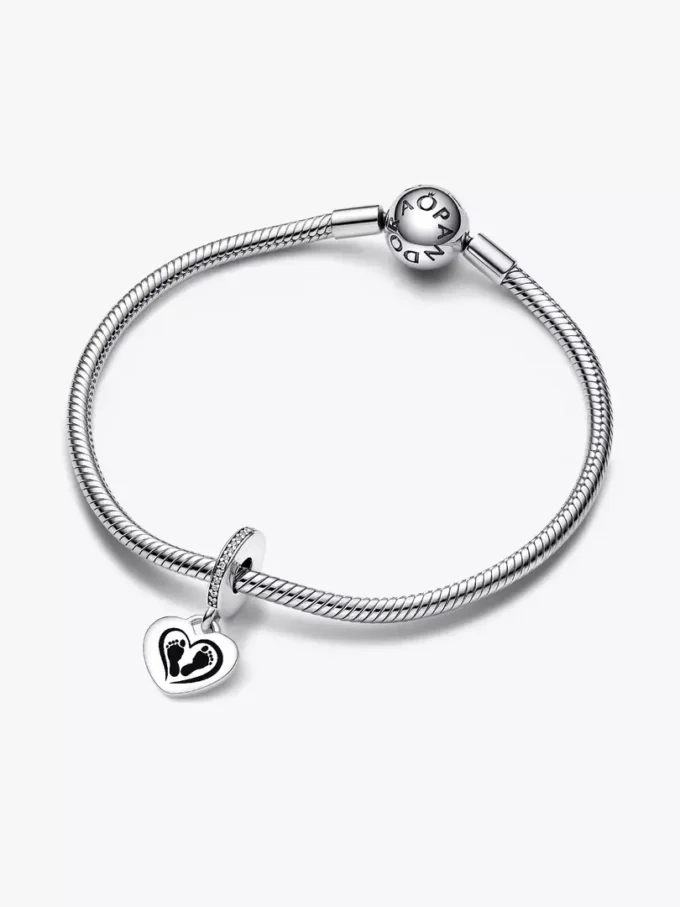 Dangle Charm „Footprint“ aus Sterlingsilber Dangle Charm „Footprint“ aus Sterlingsilber