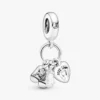 Dangle Charm in Form von Babyflasche und Schuhen aus Sterlingsilber Dangle Charm in Form von Babyflasche und Schuhen aus Sterlingsilber