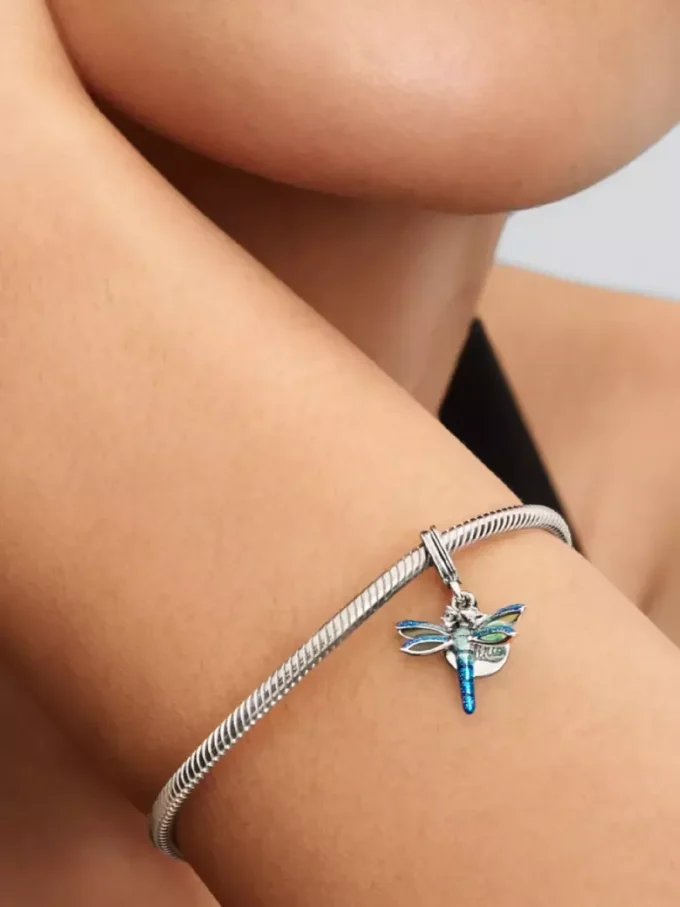 Dangle Charm „Libelle“ aus Sterlingsilber Dangle Charm „Libelle“ aus Sterlingsilber
