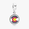 Dangle Charm mit Colorado-Flagge Dangle Charm mit Colorado-Flagge