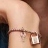 Dangle Charm mit Vorhängeschloss und Schlüssel, 14 Karat Roségold-Beschichtung Dangle Charm mit Vorhängeschloss und Schlüssel, 14 Karat Roségold-Beschichtung