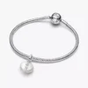 Dangle Charm „Mom“ mit behandelter Süßwasser-Barockperle, Sterlingsilber Dangle Charm „Mom“ mit behandelter Süßwasser-Barockperle, Sterlingsilber