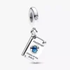 Dangle Charm „Openable Passport“ aus Sterlingsilber Dangle Charm „Openable Passport“ aus Sterlingsilber