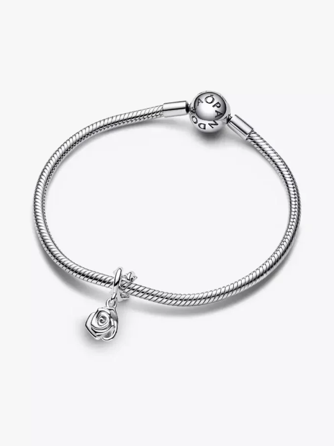 Dangle Charm „Rose in Bloom“ aus Sterlingsilber Dangle Charm „Rose in Bloom“ aus Sterlingsilber