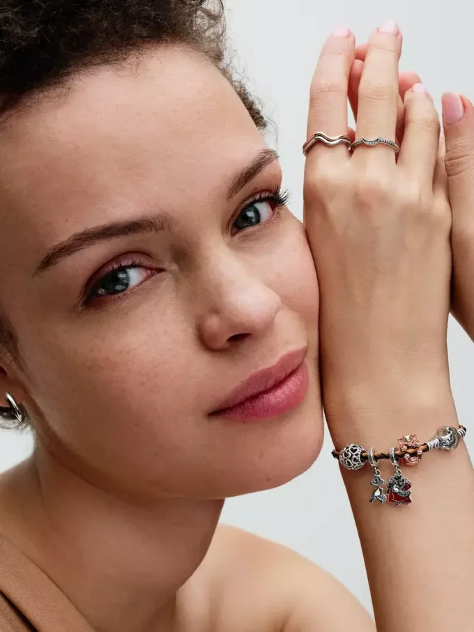 Disney Der König der Löwen Verschluss Pandora Moments geflochtenes Lederarmband Sterlingsilber