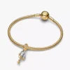 Disney „Die Schöne und das Biest“ Lumiere-Dangle Charm aus Sterlingsilber, 14-karätig vergoldet Disney „Die Schöne und das Biest“ Lumiere-Dangle Charm aus Sterlingsilber, 14-karätig vergoldet