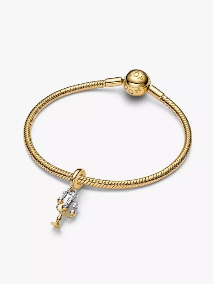 Disney „Die Schöne und das Biest“ Lumiere-Dangle Charm aus Sterlingsilber, 14-karätig vergoldet Disney „Die Schöne und das Biest“ Lumiere-Dangle Charm aus Sterlingsilber, 14-karätig vergoldet