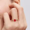 Disney „Die Schöne und das Biest“ – Ring mit verzauberter Rose, 14-karätige Vergoldung Disney „Die Schöne und das Biest“ – Ring mit verzauberter Rose, 14-karätige Vergoldung