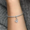 Disney Mickey Mouse funkelnder Kopf-Silhouette-Dangle Charm aus Sterlingsilber Disney Mickey Mouse funkelnder Kopf-Silhouette-Dangle Charm aus Sterlingsilber