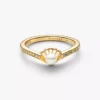 Disney-Prinzessin-Ariel-Ring mit Muschel und behandelter Süßwasserzuchtperle, 14-karätig vergoldet Disney-Prinzessin-Ariel-Ring mit Muschel und behandelter Süßwasserzuchtperle, 14-karätig vergoldet