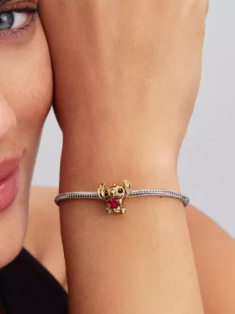 Disney Stitch Herz-Charm, 14 Karat vergoldet