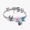 Disney x Pandora Lilo und Stitch – Charm-Armband mit kompletter Kollektion, 8-teilig