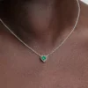 Edle grüne Herz-Halskette aus Sterlingsilber Edle grüne Herz-Halskette aus Sterlingsilber