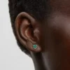 Edle grüne Herz-Ohrringe aus Sterlingsilber Edle grüne Herz-Ohrringe aus Sterlingsilber