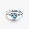 Edler hellblauer Herzring aus Sterlingsilber