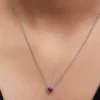 Elegante rote Herz-Halskette aus Sterlingsilber Elegante rote Herz-Halskette aus Sterlingsilber