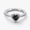Elevated Black Heart Ring aus Sterlingsilber Elevated Black Heart Ring aus Sterlingsilber